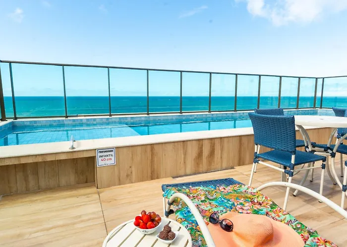 Luxo Na Praia Com Piscina E Ar Condicionado